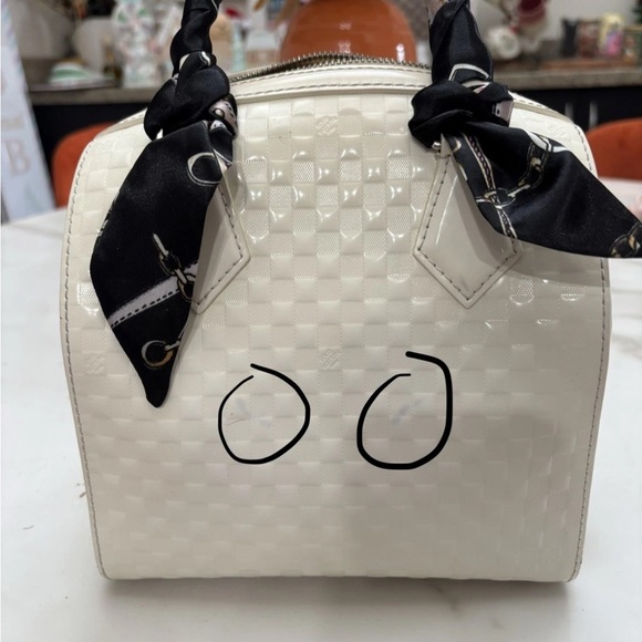 Louis Vuitton Speedy Cube - Picture 14 of 14